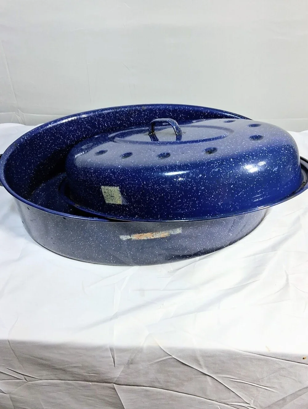 Blue Speckled Eamel Roaster 18 X 12 X 8 with Lid Fair but Functional Condition